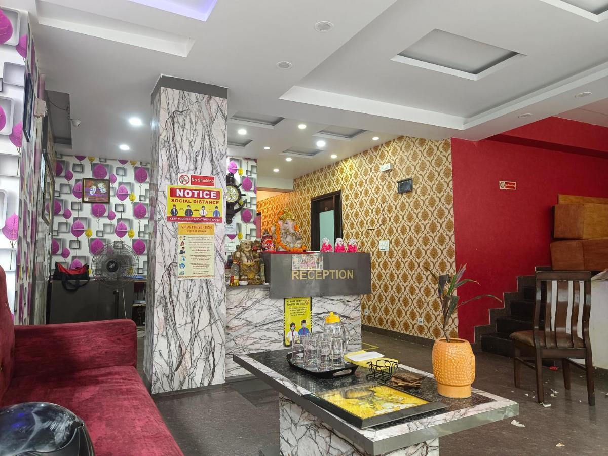 Hotel Star Inn Suite - Delhi Airport ニューデリー エクステリア 写真