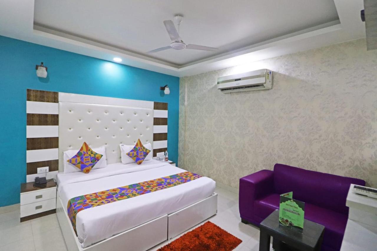 Hotel Star Inn Suite - Delhi Airport ニューデリー エクステリア 写真