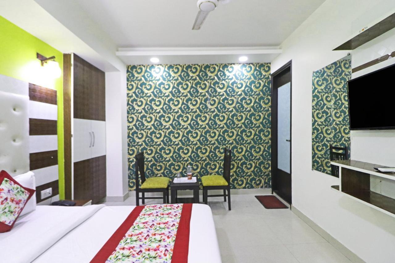 Hotel Star Inn Suite - Delhi Airport ニューデリー エクステリア 写真
