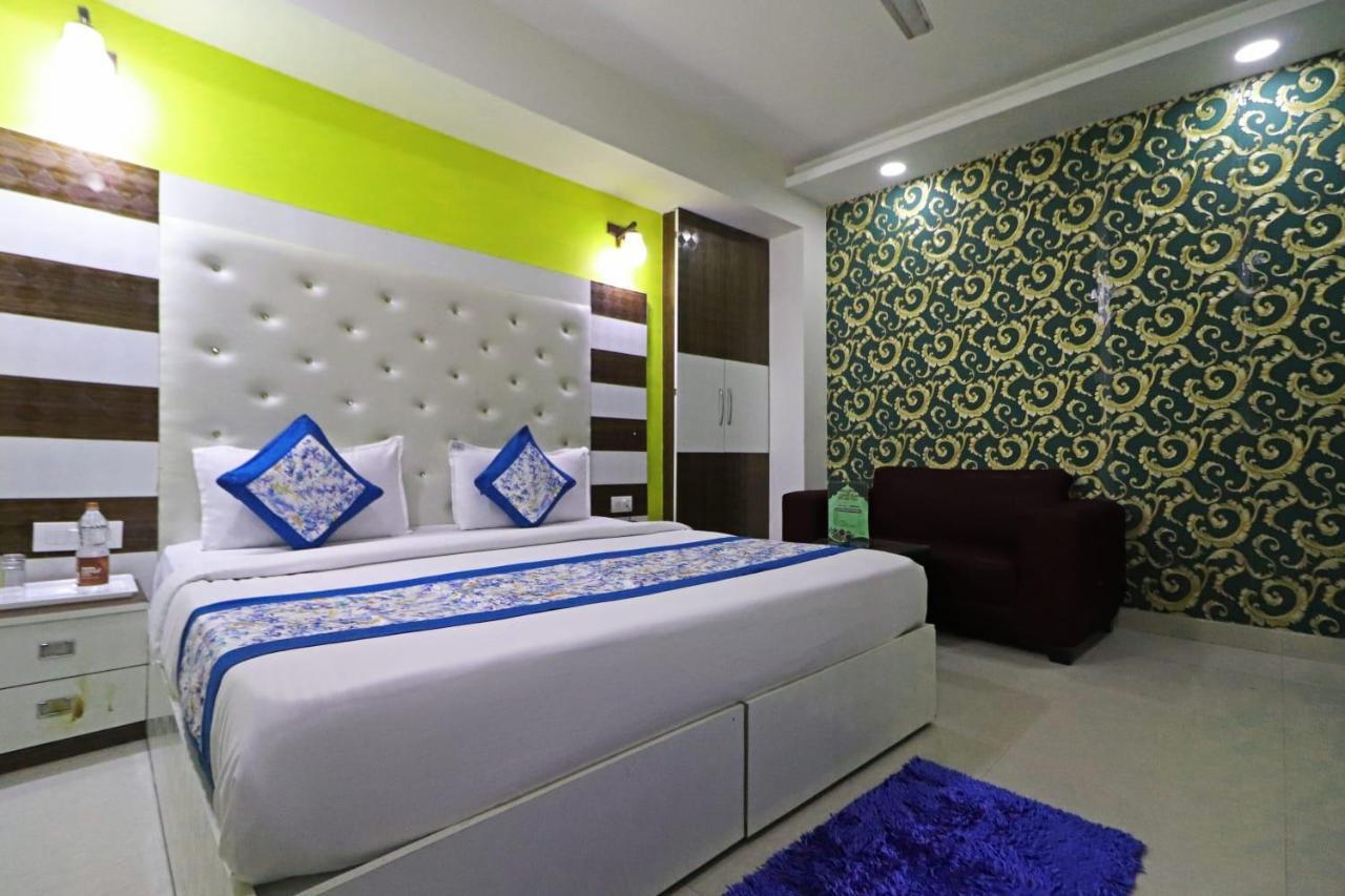 Hotel Star Inn Suite - Delhi Airport ニューデリー エクステリア 写真